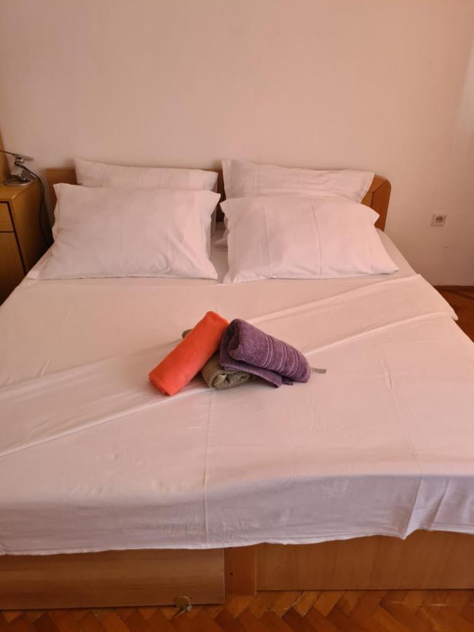 Rooms Jenifer สปลิท ภายนอก รูปภาพ